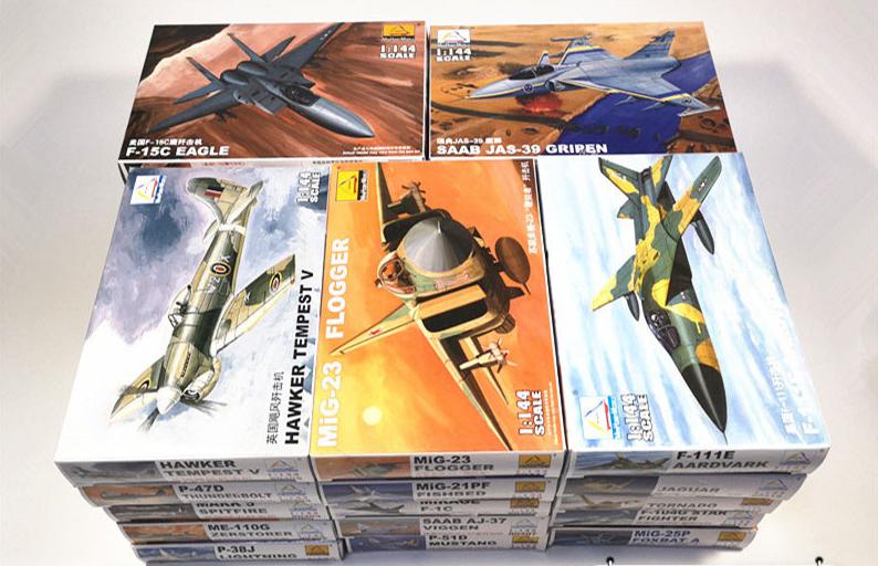 25PCS 1/144 Plastic Assemble F - Model Kit Motor Nuclear recension och pris
