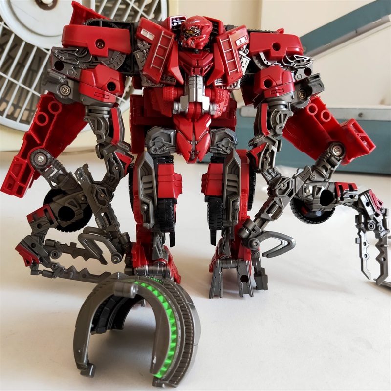 Transformation AOYI SS Overloa - Model Kit Pacific Rim recension och pris